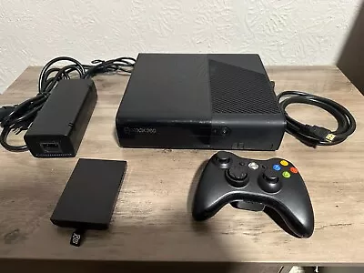 Microsoft Xbox 360 E Console BLACK 250GB HDD + 1 Controller (Corona 16mb) • $130