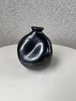 Vtg Small Weed Pot Black Pottery Sign Dona Rosa Oaxaca Mx • $28