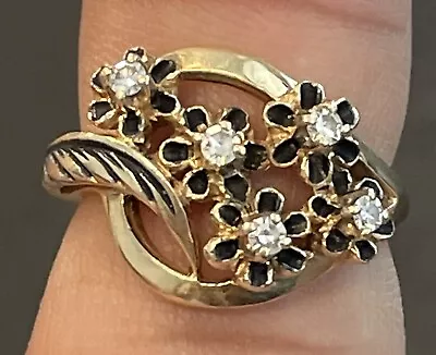 Vintage 14kt Yellow Gold 5  Flowers Diamond Ring . Size 5.75 • $399