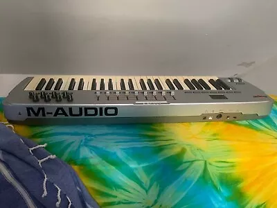 £60 • Buy M-audio Oxygen 49 Midi Controller Keyboard + Usb + Power Supply Adapter! Ex.cond