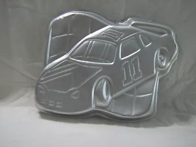 WILTON RACE CAR NASCAR NOVELTY SHAPE CAKE PAN 2105-1350 Stock Car Auto Racing • £14.24