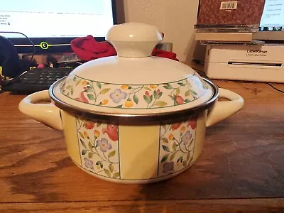 Villeroy Boch Virginia Cookware Enamel Pot With Lid Handles Yellow Floral 1.5QT • $10.49