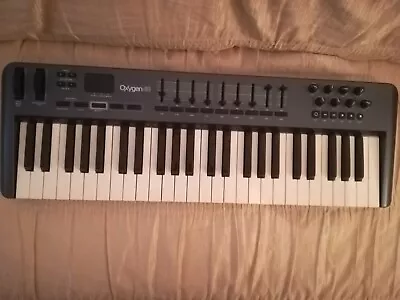 £107.99 • Buy M-Audio Oxygen 49 MK III 49-Key USB MIDI Keyboard Controller