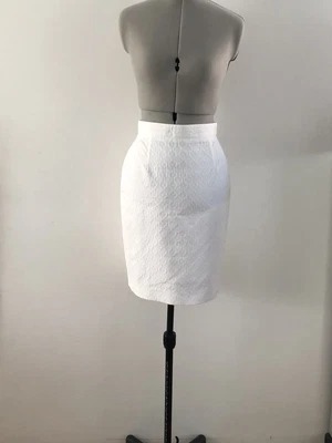 £35 • Buy Bazaar De Christian Lacroix Vintage White Embossed Cotton Pencil Skirt Fr 38