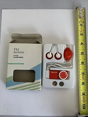 IC Circuit Mini Fm Receiver With Earphone - Old Stock. • $9.99