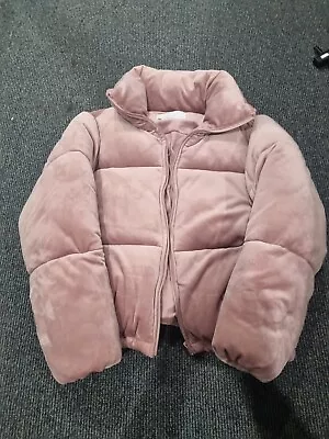 Decjuba Puffer Jacket • $50