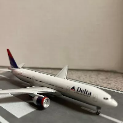 StarJets Diecast 1:500 Scale Model Delta B 777-232 Commercial Airliner N863DA • $48.99