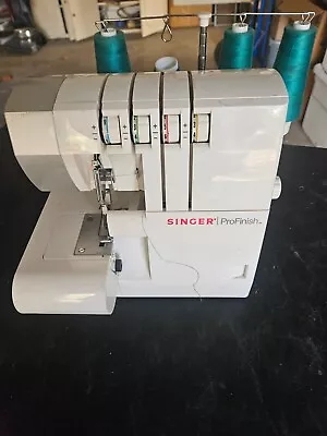 SINGER ProFinish 14CG754 Electronic Sewing Machine Serger • $80