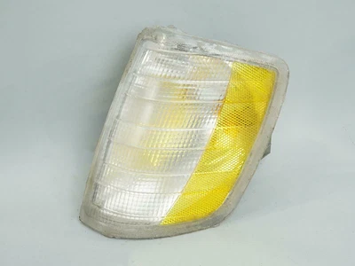 $105.29 • Buy 1994 - 1995 Mercedes Benz E Class W124 Turn Signal Light Lamp Front Left Oem
