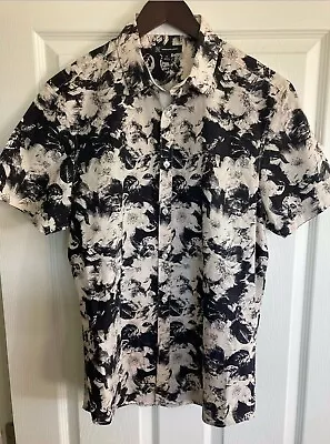 I.N.C. International Concepts Men’s Button Down Short Sleeve Shirt Size Medium • $18.99