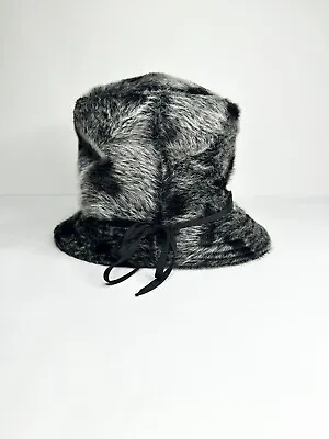Mr. John Classic Designer Black/Grey Hat Circumference 20.5” Union Made USA 60s • $40