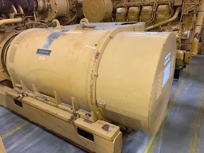 Kato Engineering 902kw Generator End - New Surplus - S/n: 21575-03 • $15000