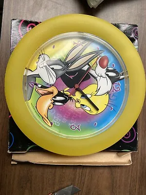 $13 • Buy 2001  Looney Tunes Clock W Bugs/Daffy/Tweety/Sylvester