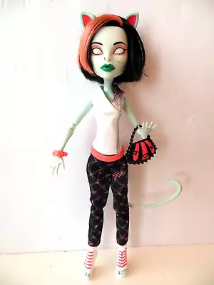 Monster High Complete Scarah Scream Freaky Fusion Doll With Accessories. • $21.99