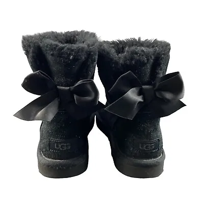 UGG Mini Bailey Bow Black Glimmer Faux Fur Lined Boot Women's Size 8 • $29.99