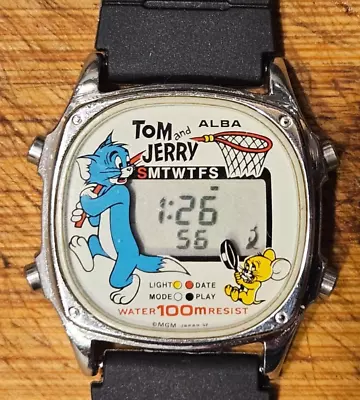 ALBA SEIKO Y753-4010 TOM & JERRY VINTAGE LCD DIGITAL Game Watch - Fishing 1980s • $78.65