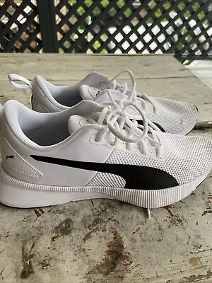 $80 • Buy Puma Flyer Runners Size 7