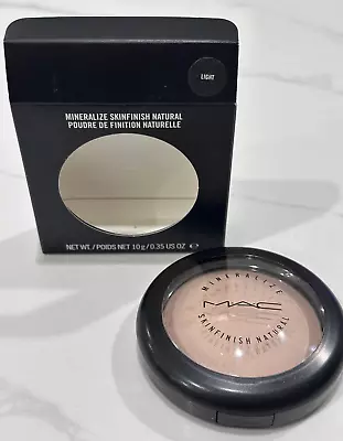 MAC Mineralize Skinfinish Natural LIGHT • $34.50