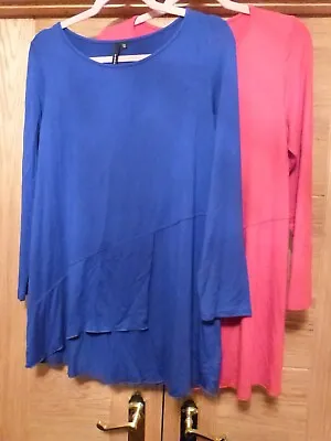Yong Kim (2) Red & Blue Tops Size 12 (101) • £19.99