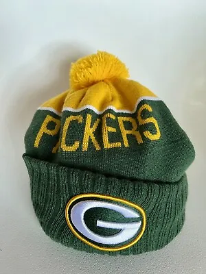 Green Bay Packers New Era Sideline Beanie Knit Winter Hat Cap Pom Nfl Football • $8.01