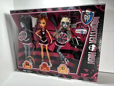 Monster High Fearleading Doll Werecats 3 Pack Cheer Squad Werecat NIB • $259.99