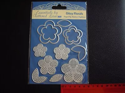 Tattered Lace Die Ditsy Florals 12 Die Set Flowers & Leaves New • £14.95