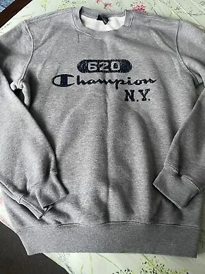 Champion Sweatshirt Medium Mens • £10