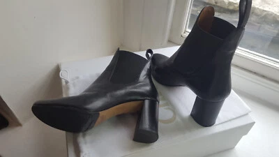 £70 • Buy CHLOE Harper Chelsea Leather Boots Size 36 Pre Owned
