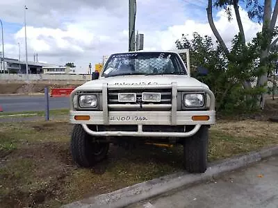 $15 • Buy Toyota Hilux 1992 Vehicle Wrecking Parts ## V001262 ##