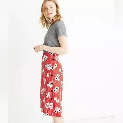 Madewell Red Floral Striped Side-Button Midi Skirt In Daisy Society Size 4 • $24.74