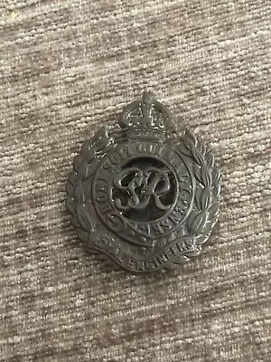 £7 • Buy WW2 Royal Engineers Cap Badge