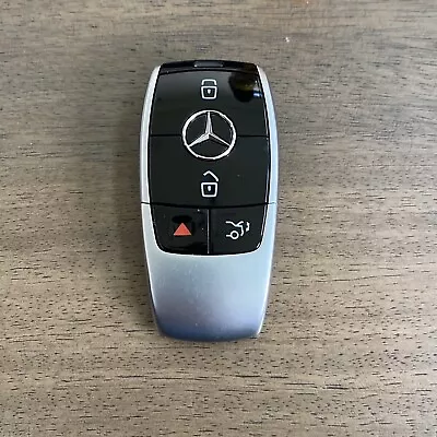 OEM Mercedes BLACK GLOSSY Keyless Remote Fob Key Mercedes Benz IYZ-MS1 • $30.80