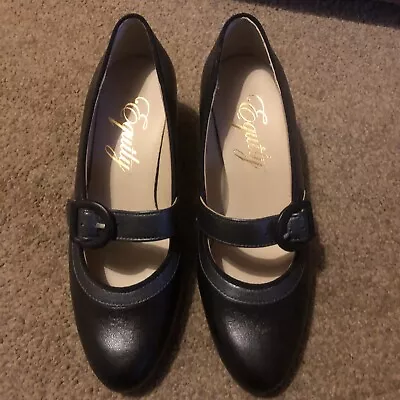 £15 • Buy Ladies Black Equity Heeled Shoes Size 4E