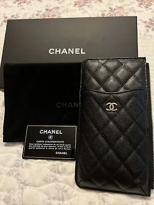 $980 • Buy Chanel Black Caviar Case Phone Holder Pouch Wallet