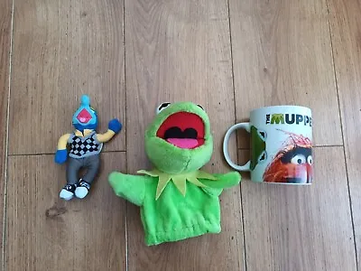 Vintage KERMIT THE FROG MUPPET SHOW 1997 Hand Puppet & Mug & Gonzo Plush  • £10