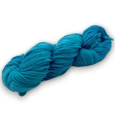Manos Del Uruguay Cardo CA2431 Helium Chunky Knitting And Crochet Yarn • £15.40