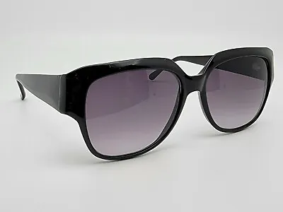 Ellen Tracy B39-85-3 Black Frame Purple Gradient Lens Sunglasses Italy 56-16-134 • $30.99