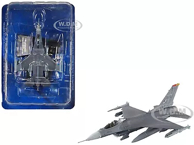 Box Dented GENERAL DYNAMICS F-16CJ FIGHTING FALCON USAF 1/100 BY HACHETTE HADC43 • $2.50