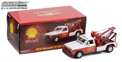 Greenlight 13654 1:18 1972 Chevrolet C-30 Dually Wrecker- Downtown Shell Service • $109.95