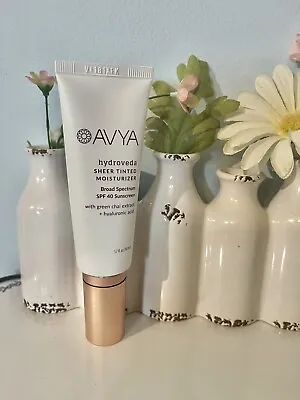 AVYA HYDROVEDA SHEER TINTED MOISTURIZER SPF40 SUNSCREEN 1.7oz/50ml.NWOB • $10.90