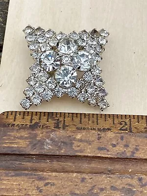 VTG Prong Set Rhinestone Costume Jewelry Brooch Sparkly • $0.99