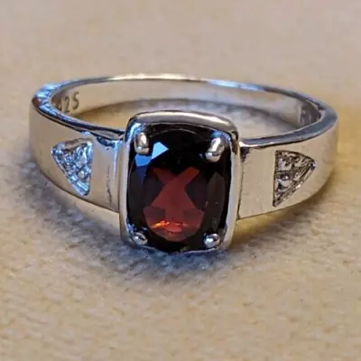 1.2 Ct .925 Sterling Silver WHITE GOLD GARNET RING 2 DIAMOND Accents Mens Size 8 • $2.25