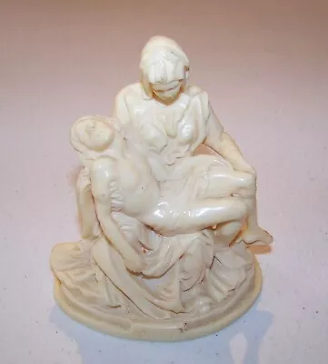 Vintage Santini Pieta Sculpture Jesus Mary Statue Italy Michelangelo Figurine • $4.99