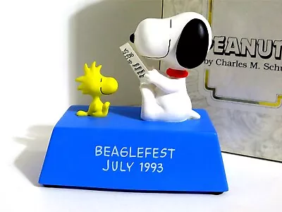 Snoopy Peanuts Charlie Brown  Willitts Vintage Beaglefest Music Box Figure 1993 • $59.99