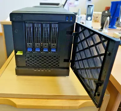 IN WIN IW-MS04 4 BAY MINI SERVER CASE  Hot Swap Sata Discrete Connection • £95