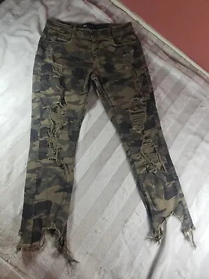 Zara Denim Camo Camouflage Ankle Pants Green Distressed Cut Off Fringe Womens 6 • $19.88