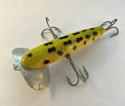 Vintage Fred Arbogast Musky Jitter Bug Surface Fishing Lure  • $24.99