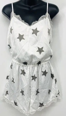 $19.99 • Buy Gilly Hicks Hollister Sleep Romper Medium White Star V-Neck Straps New B69