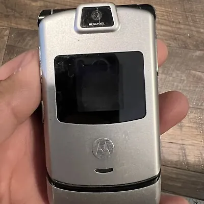 Motorola RAZR V3 Razor Flip Cell Phone Silver UNTESTED • $19.90