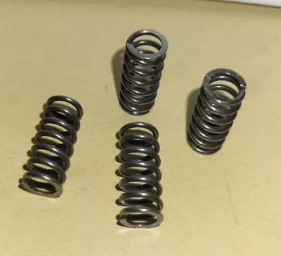 Lot Of 20 Compression Springs 17mm X 7mm 113101 1004602520100 • $9.99